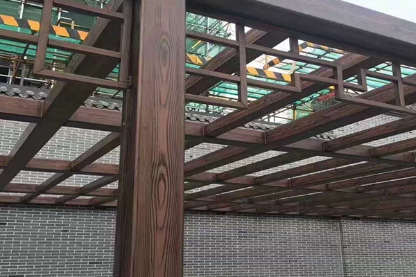 湘潭车库入口不锈钢仿木纹漆施工